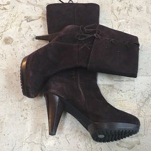 Brown Suede Tall Boots High Heel Zipper Peony Size 6 MeToo